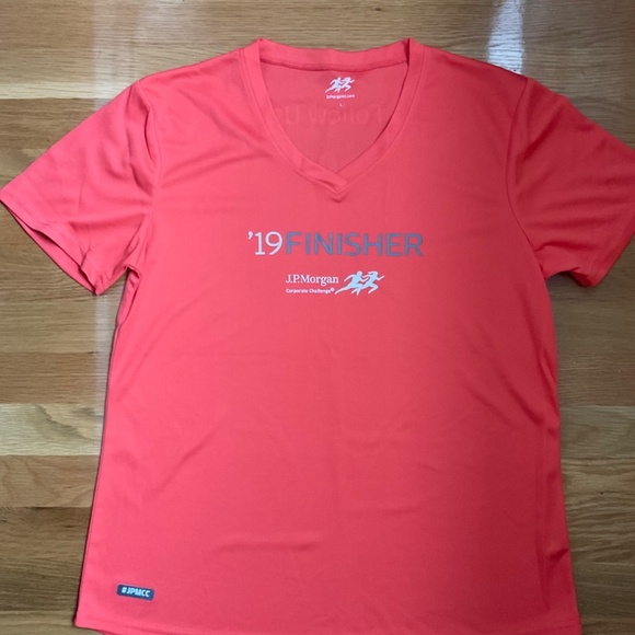 JP Morgan Corporate Challenge Finisher large jersey gray & peach - Picture 2 of 6